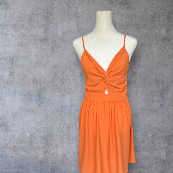 Cupshe Vibrant Orange Twist Mini Dress - Picture 1 of 5